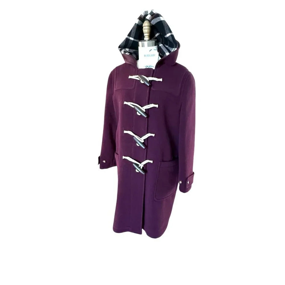 Burberry Belfield Women's Wine Red Merino Wool Hooded‎ Overcoat, Size 4 - Picture 12 of 16